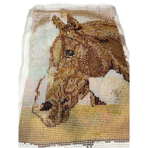 Vintage 70s Latch Hook Brown Horse Head Finished Gallery Wall Art or Rug 20x29” - Picture 2 of 7